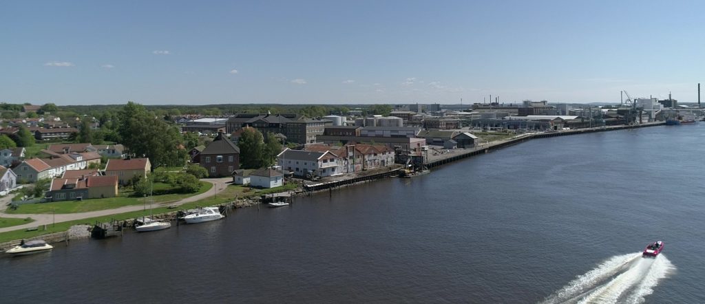 Vaterland med Øra industriområde i bakgrunnen