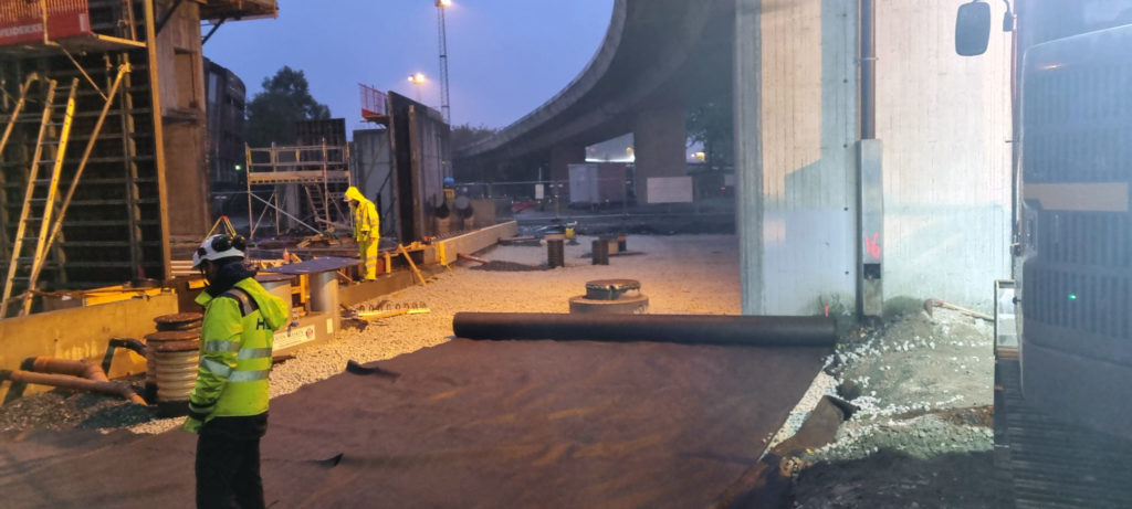 Glasopor i terrenget mot E39